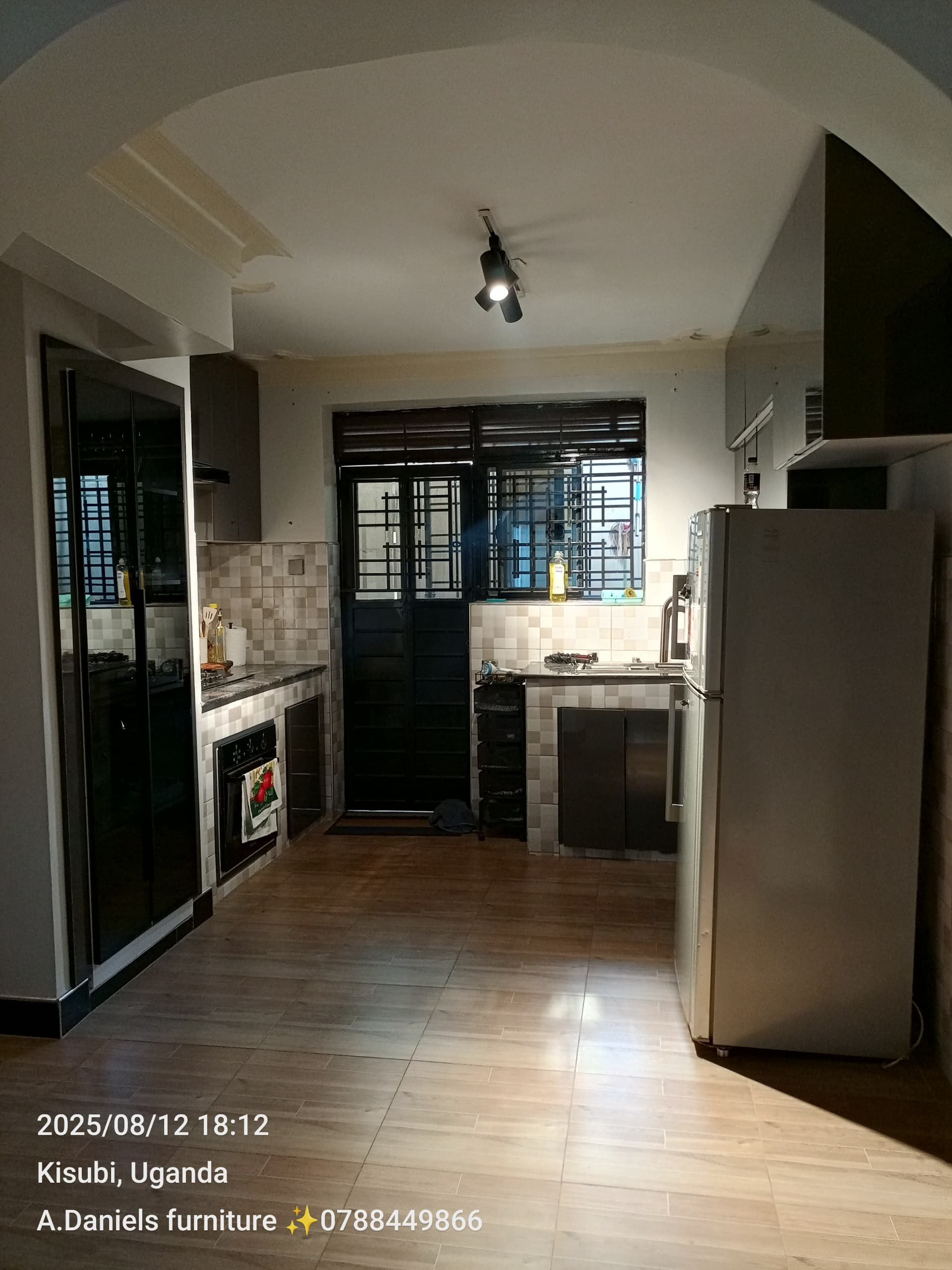 Kitchen Cabinets - Modern kitchen installation